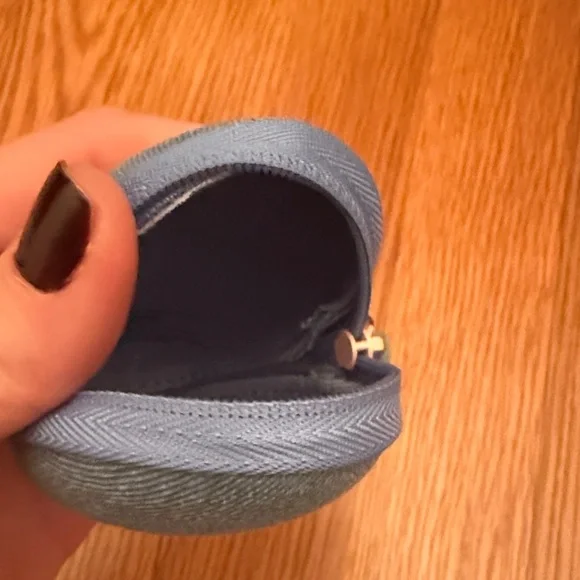 CHANEL Denim La Crème Main Oval Pouch - Blue - Picture 3 of 4